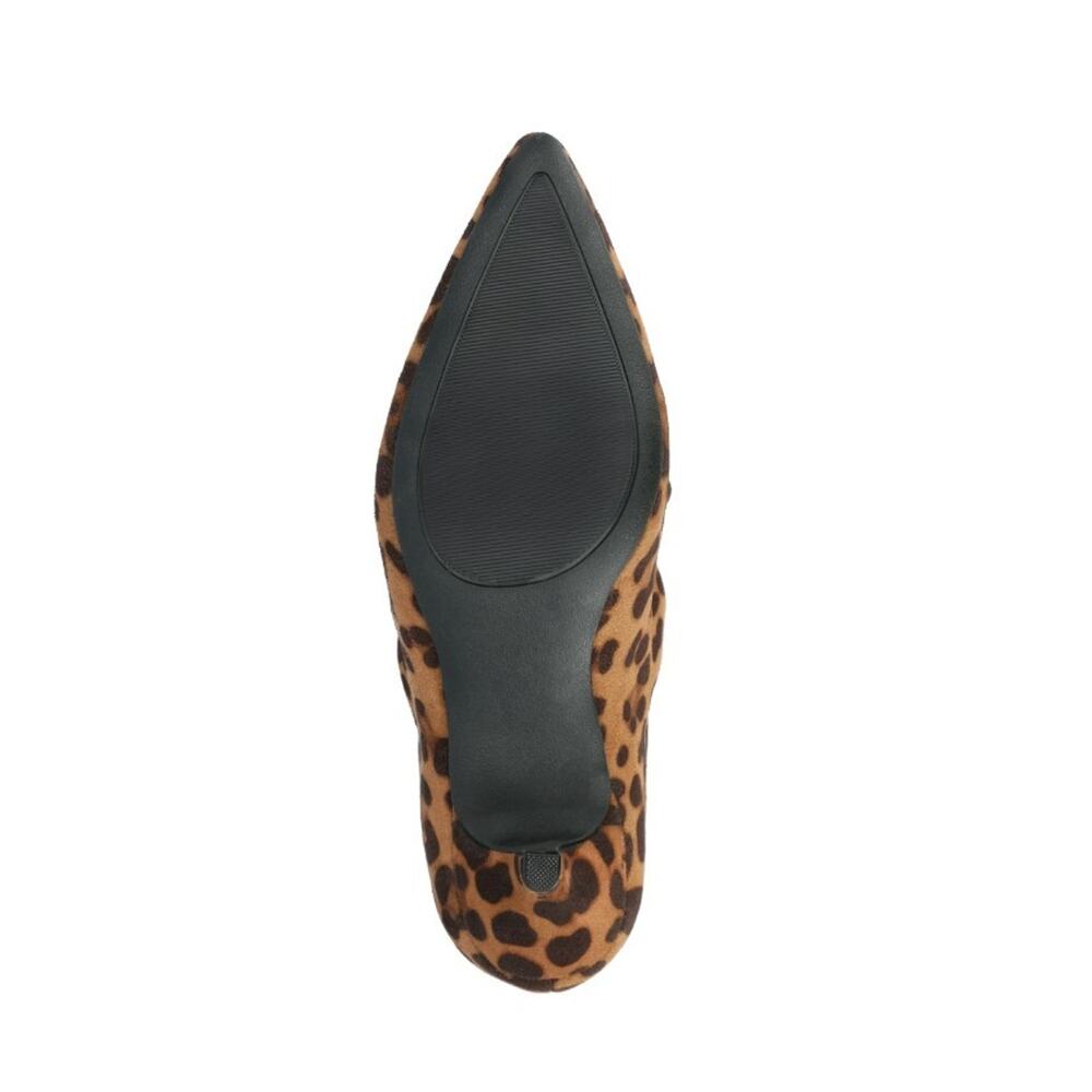 Journee Collection Women's Pointed Toe Kitten Heel Slip On Boots Leopard Size 9 - Picture 7 of 7